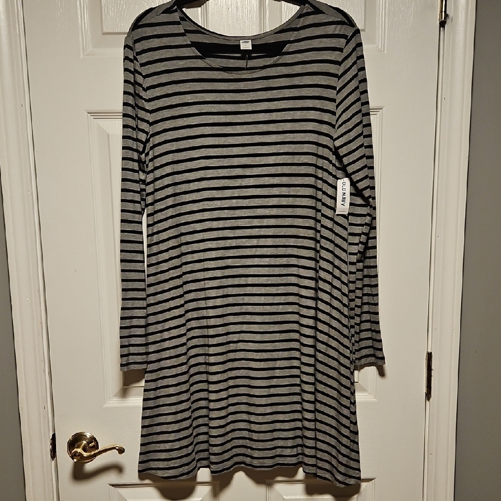 Old Navy Striped Swing Dress